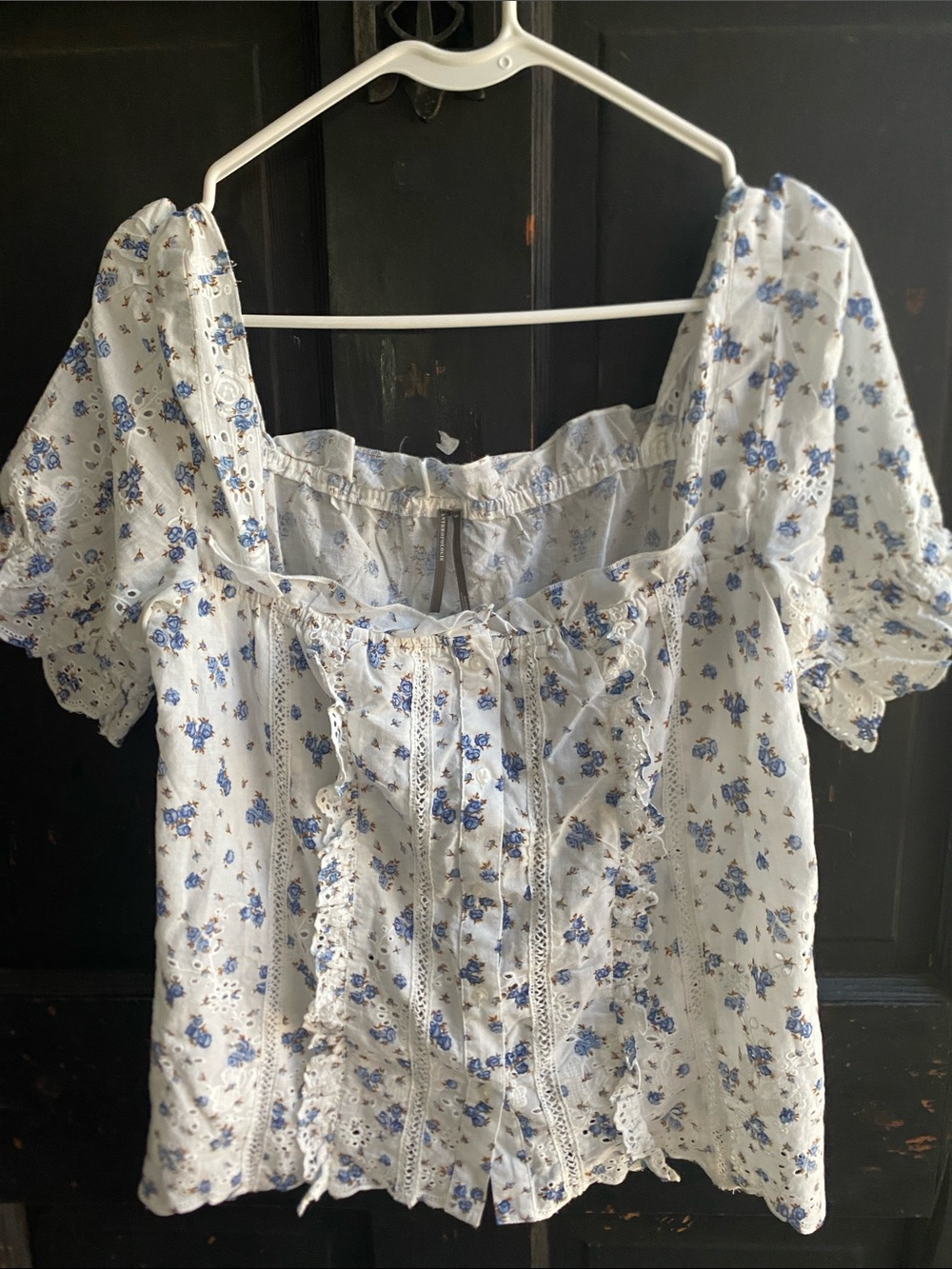Anthropologie made in India White Blouse with Blue Floral Print and Puff Sleeves